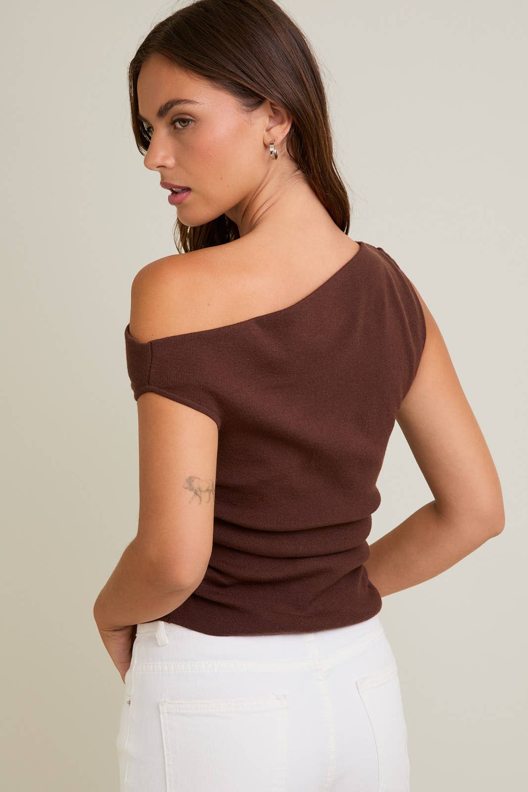 The Offset Sweater Top - Brown