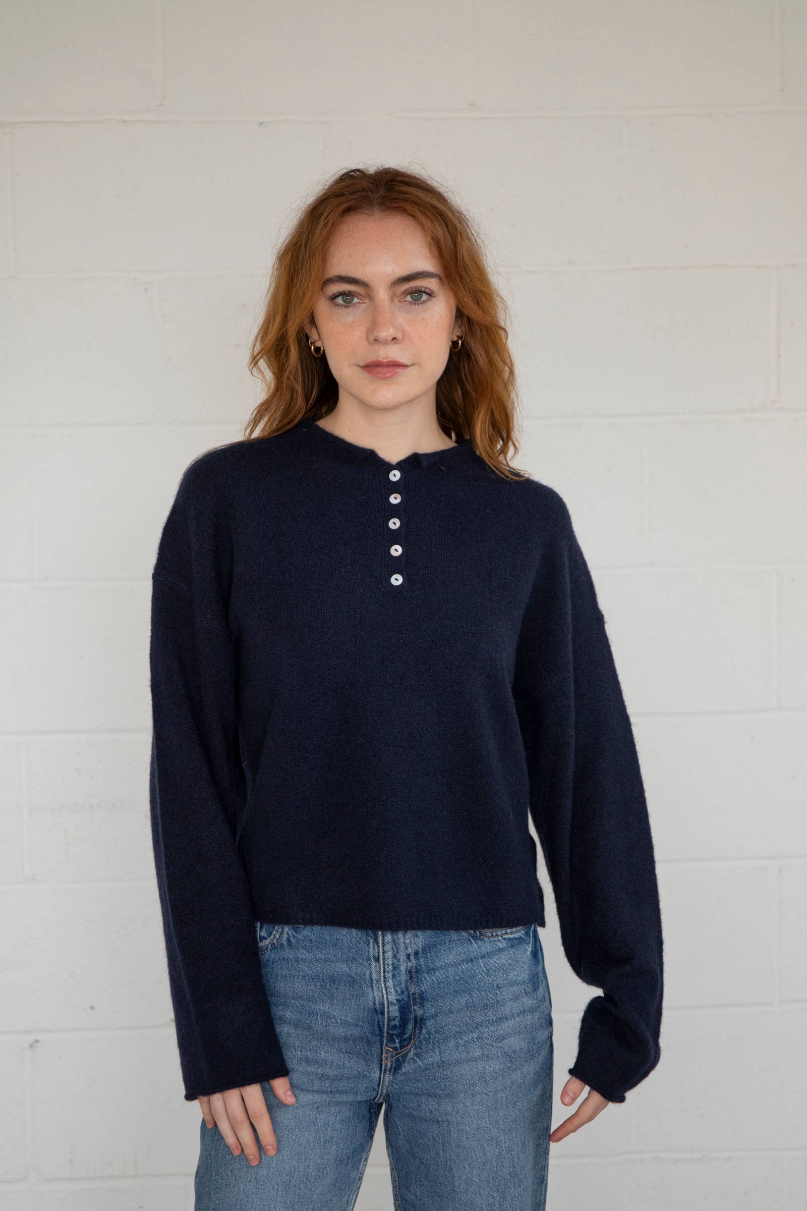 Piper Henley Pullover - Midnight – Soleil Boutique